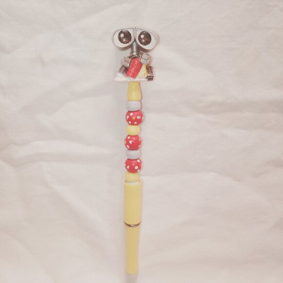 Disney Doorable- Wall-E- Handmade Beaded Pen - Picture 1 of 2